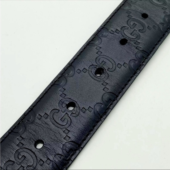 Authentic Gucci Black Leather Belt with Gold Buckle - Picture 10 of 12